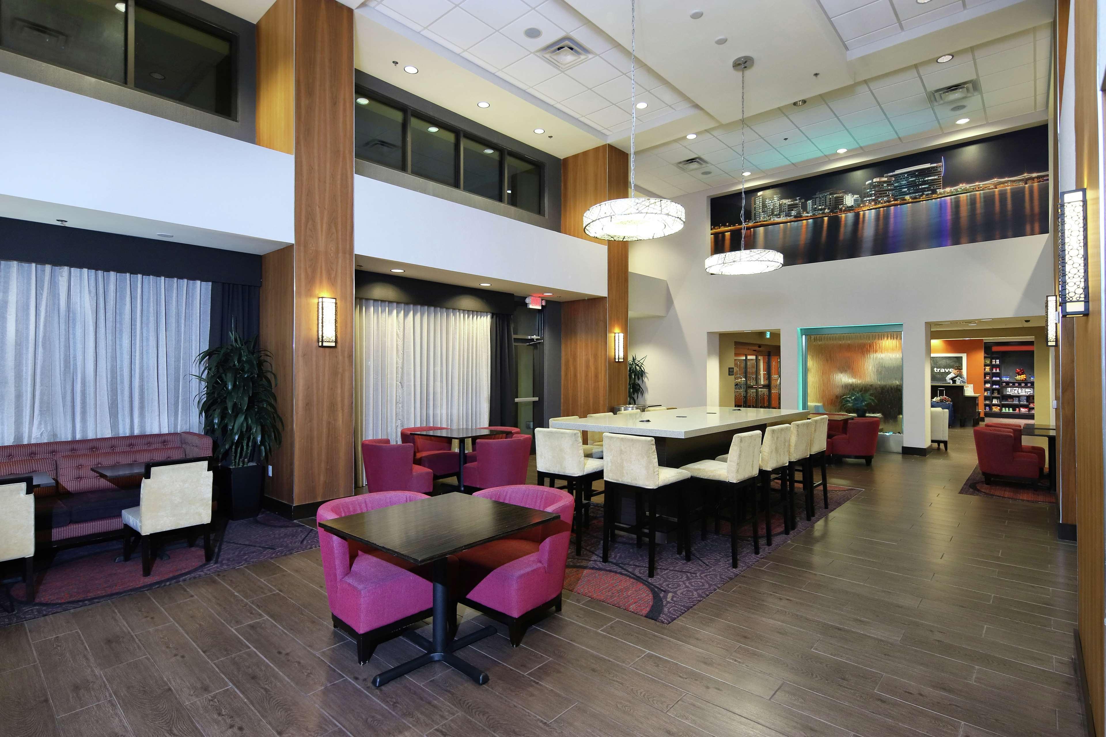 Hampton Inn & Suites Phoenix/Tempe Facilities photo